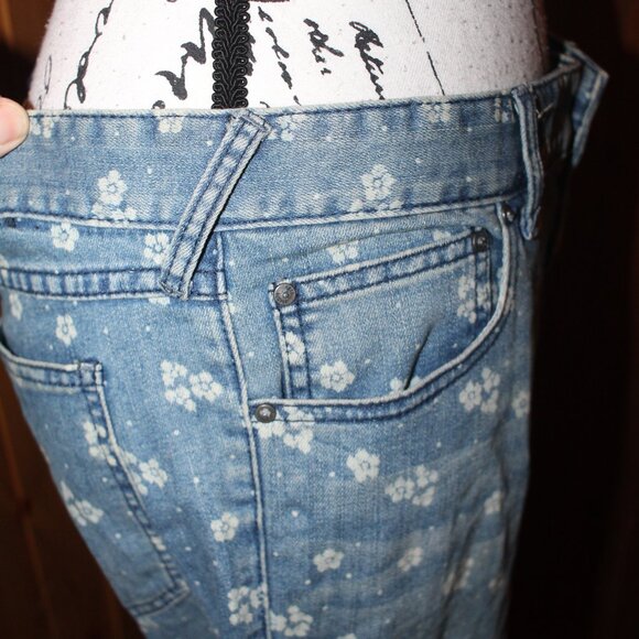 Free People Acid Wash Print Floral Low RIse Jeans Sz 31 - Picture 7 of 9